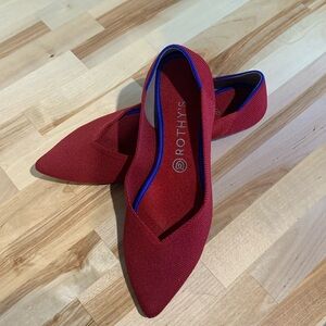 Chili Red Rothy’s the point